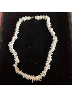 LIGHT PINK CORAL NECKLACE BRACELET
